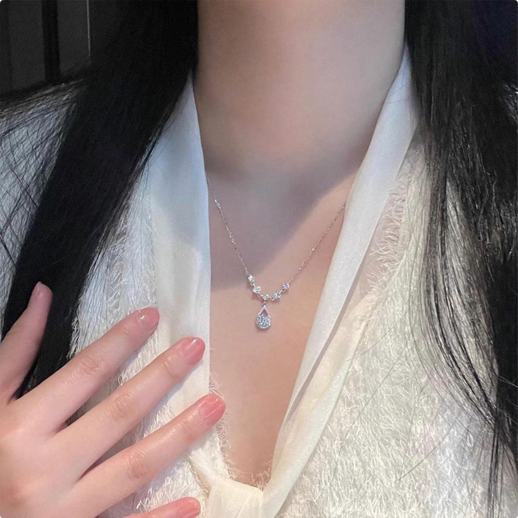Crystal Teardrop Pendant Necklace